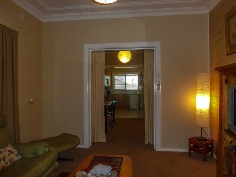 31 Spring Street, Orange NSW 2800