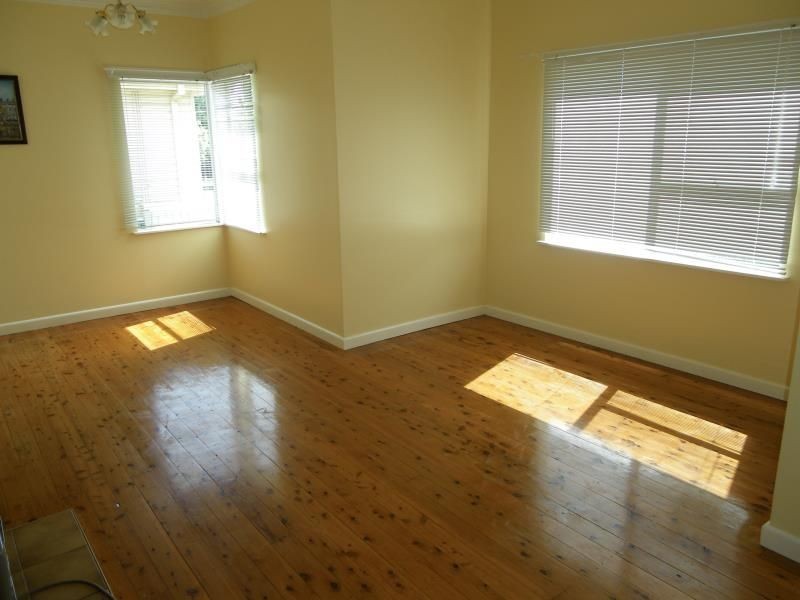 27 Maxwell Ave, Orange NSW 2800