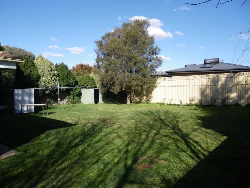 28 Monett Place, Orange NSW 2800