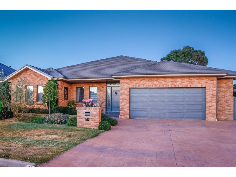 29 Emerald Street, Orange NSW 2800