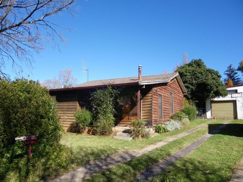 14 Collwood Crescent, Orange NSW 2800