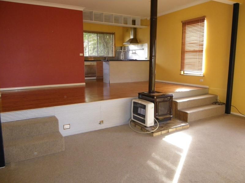 14 Collwood Crescent, Orange NSW 2800