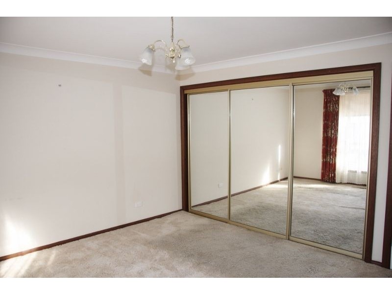 15 Bullock Place, Bathurst NSW 2795