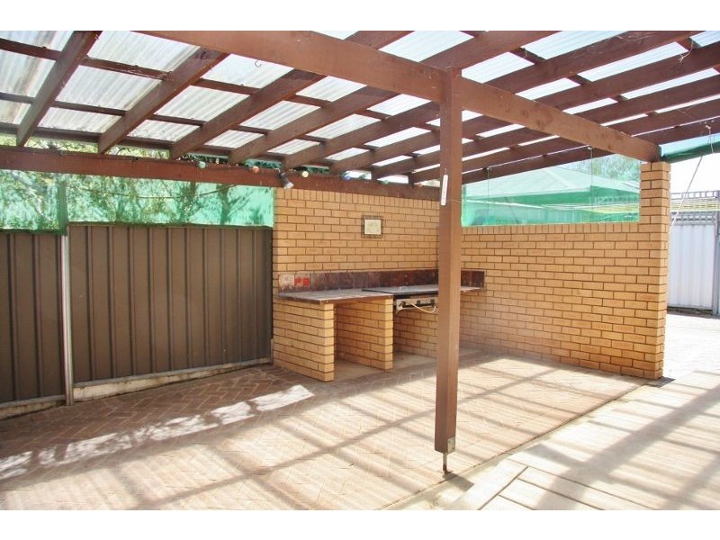 15 Bullock Place, Bathurst NSW 2795