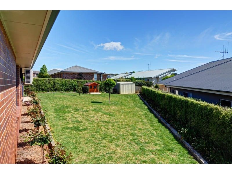 25 George Weily Place, Orange NSW 2800