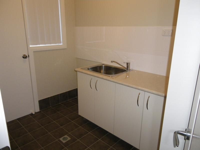 11 Onyx Place, Orange NSW 2800