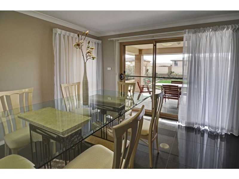 7 Sunburst Street, Orange NSW 2800