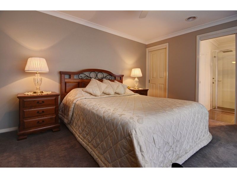 7 Sunburst Street, Orange NSW 2800
