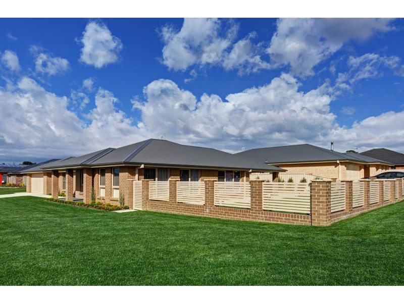 7 Sunburst Street, Orange NSW 2800