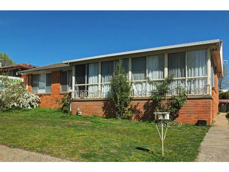 1a Maxwell Avenue, Orange NSW 2800