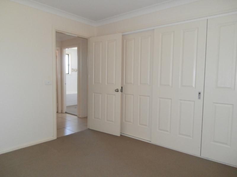 24 Colonial Circuit, Bathurst NSW 2795