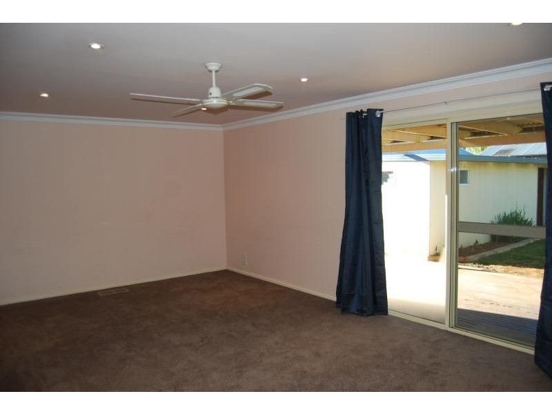 36 Warrendine Street, Orange NSW 2800