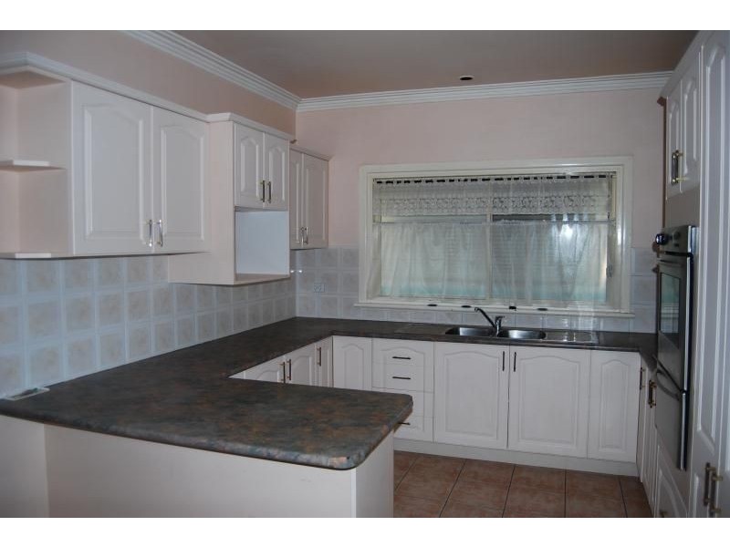 36 Warrendine Street, Orange NSW 2800