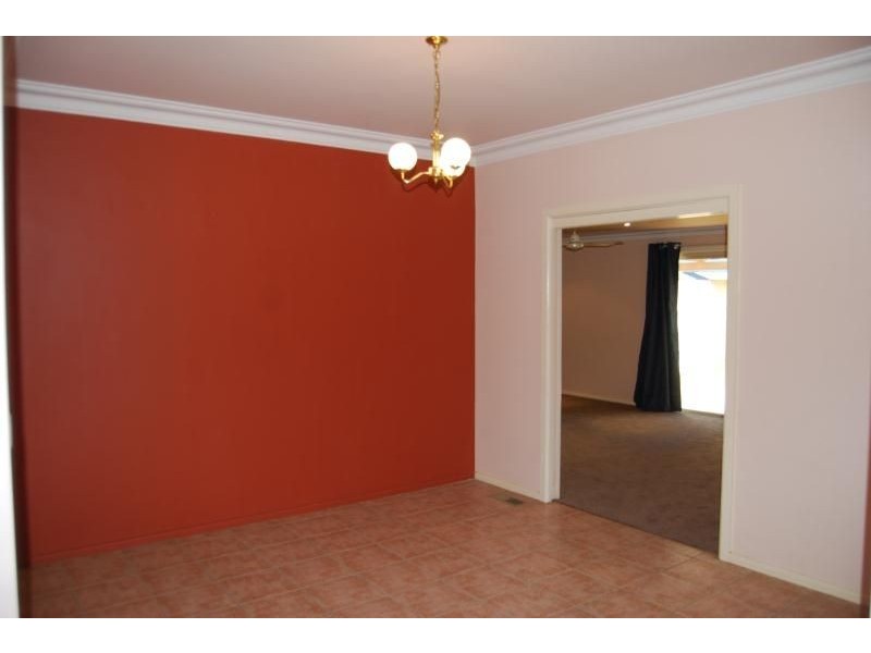 36 Warrendine Street, Orange NSW 2800