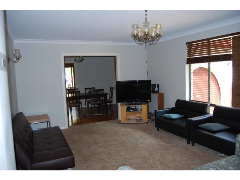 14 Wiare Circuit, Orange NSW 2800