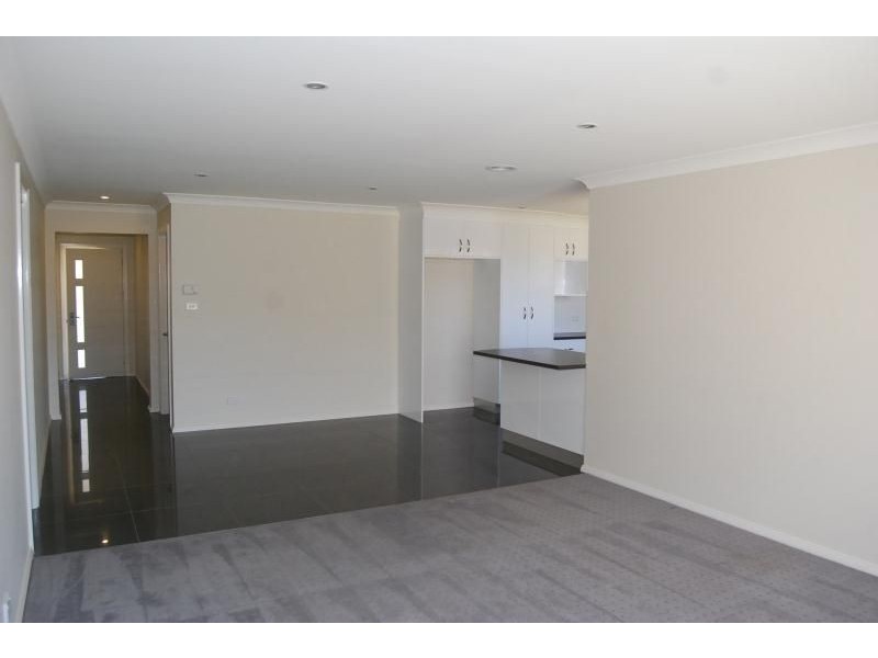 12 Bella Vista Close, Orange NSW 2800