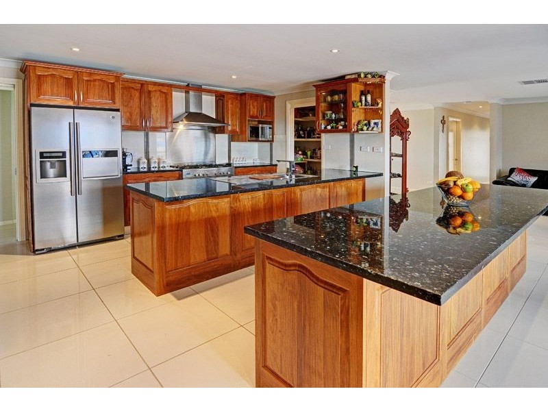 4 Diamond Drive, Orange NSW 2800