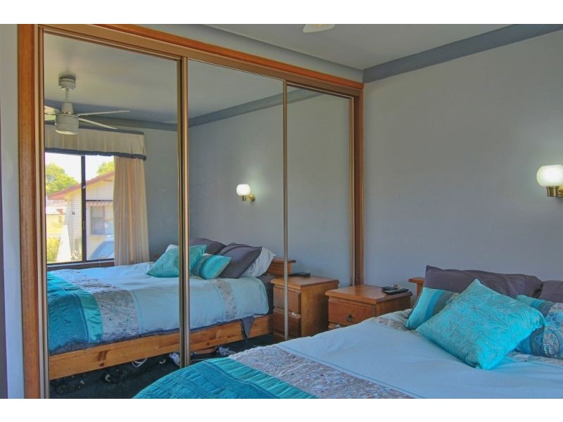 7 James Cook Crescent, Orange NSW 2800