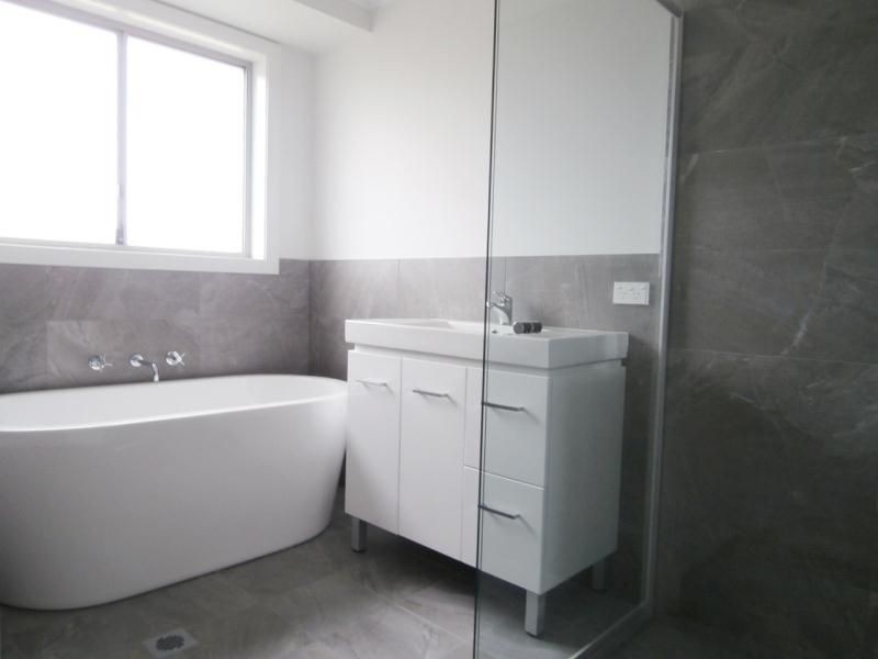 61 Ashworth Drive, Bathurst NSW 2795