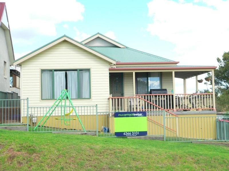 16 Crowson Street, Millthorpe NSW 2798