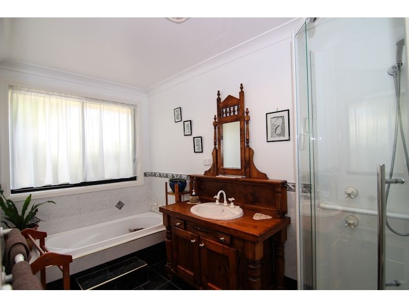 3 Cianfrano Place, Orange NSW 2800