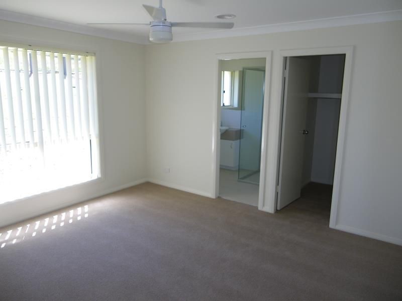 35 Pippin Way, Orange NSW 2800