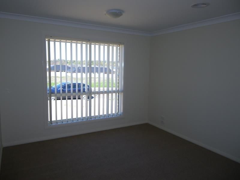 35 Pippin Way, Orange NSW 2800