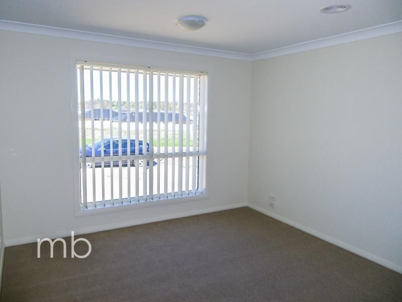 35 Pippin Way, Orange NSW 2800