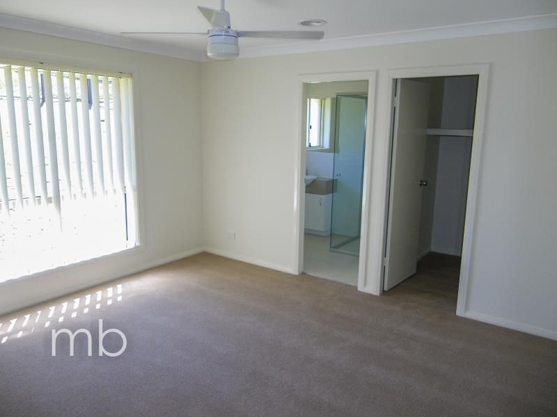 35 Pippin Way, Orange NSW 2800