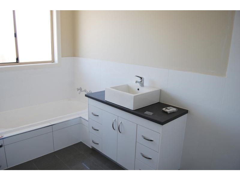 4a Speet Place, Orange NSW 2800