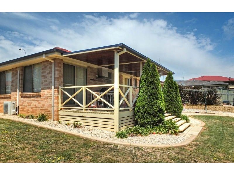 28 McCarron Place, Orange NSW 2800