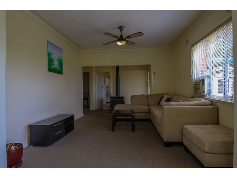 6 Wellington Street, Molong NSW 2866