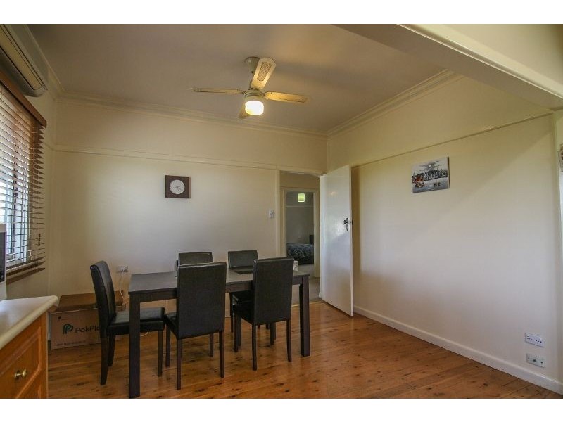 6 Wellington Street, Molong NSW 2866