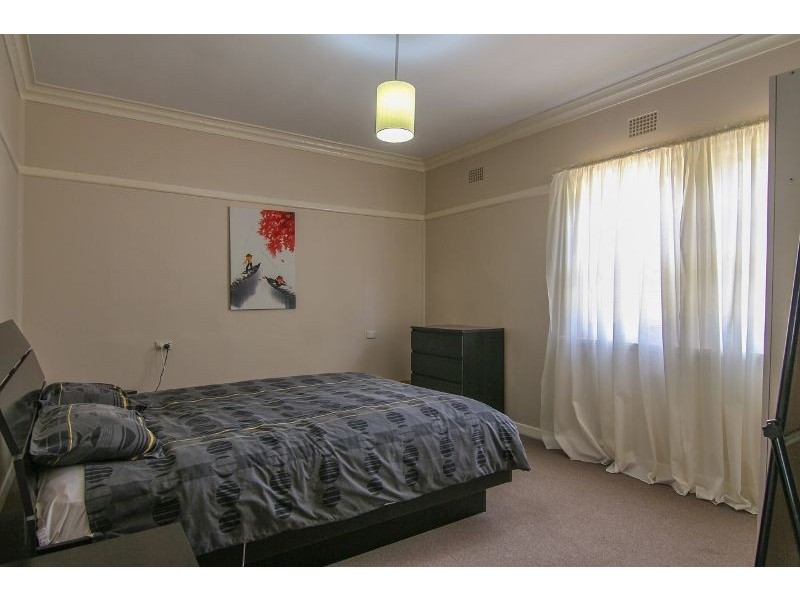 6 Wellington Street, Molong NSW 2866