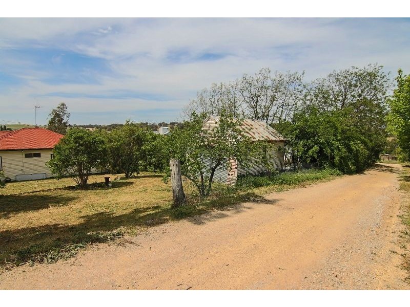 6 Wellington Street, Molong NSW 2866