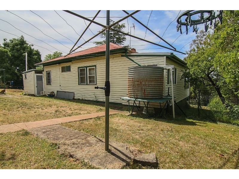 6 Wellington Street, Molong NSW 2866