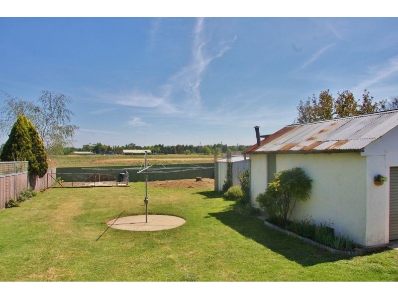 92 Hereford Street, Bathurst NSW 2795