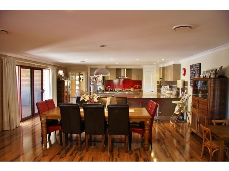 56 James Barnet Drive, Bathurst NSW 2795