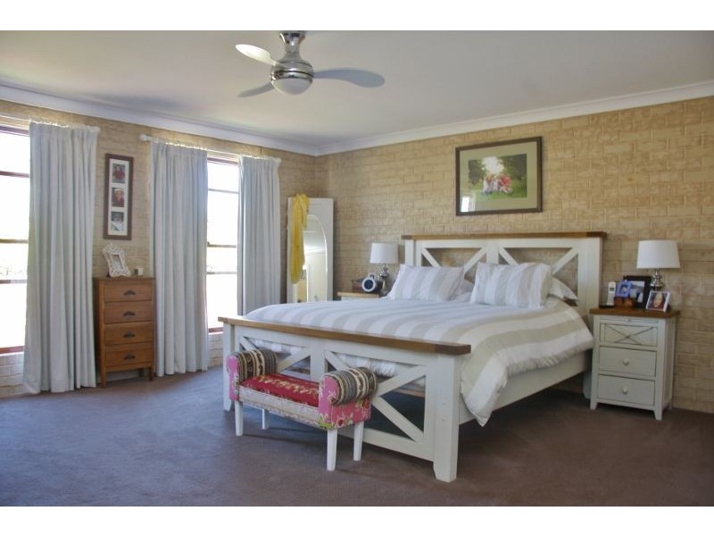 56 James Barnet Drive, Bathurst NSW 2795