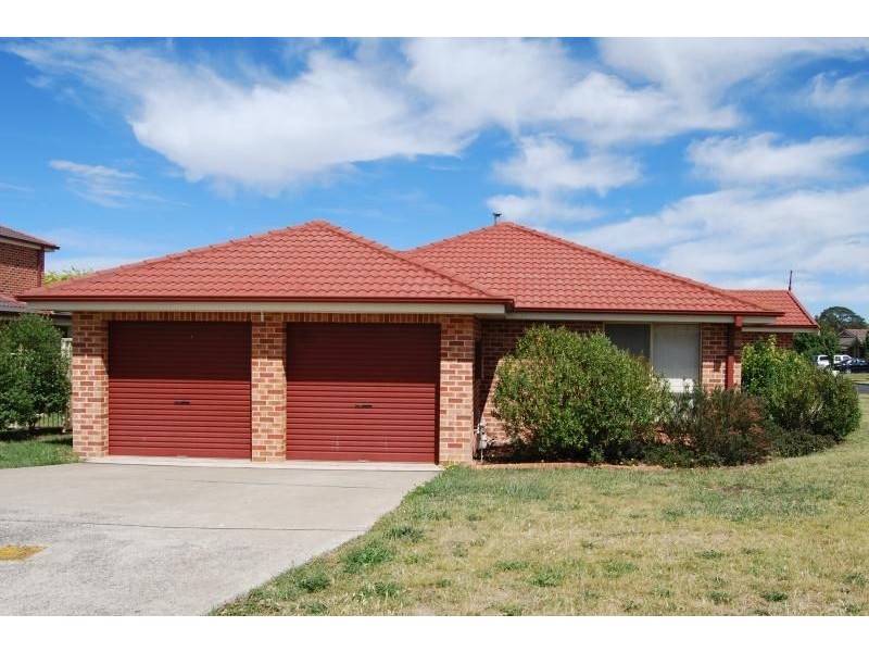 1/1 Terry Turner Drive, Orange NSW 2800