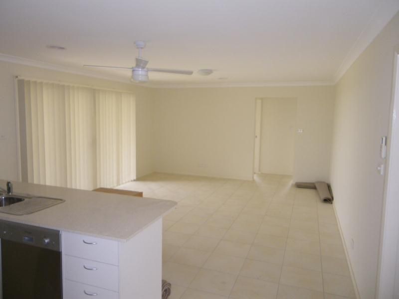 7 Poplars Drive, Orange NSW 2800