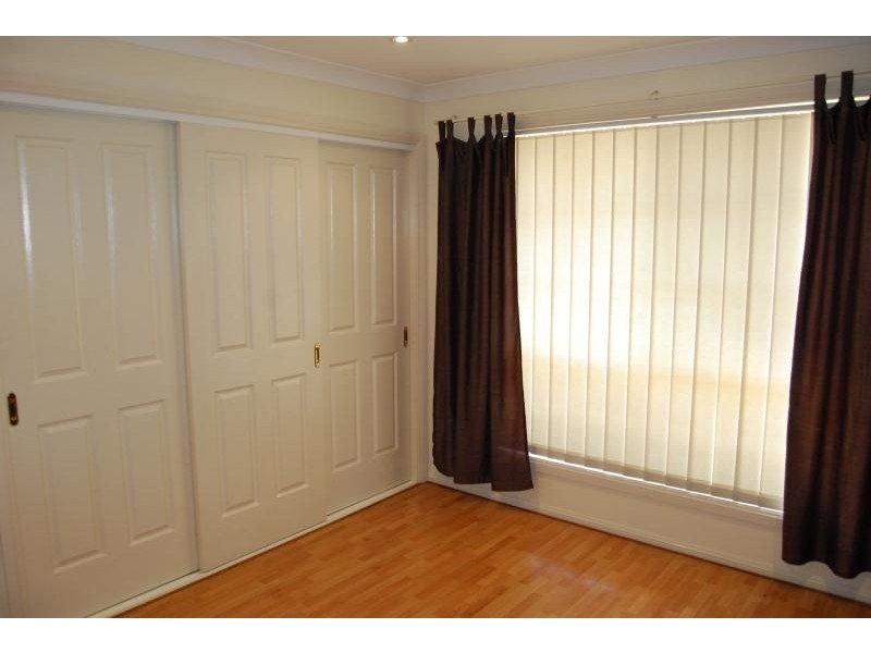 6 Mark Place, Orange NSW 2800