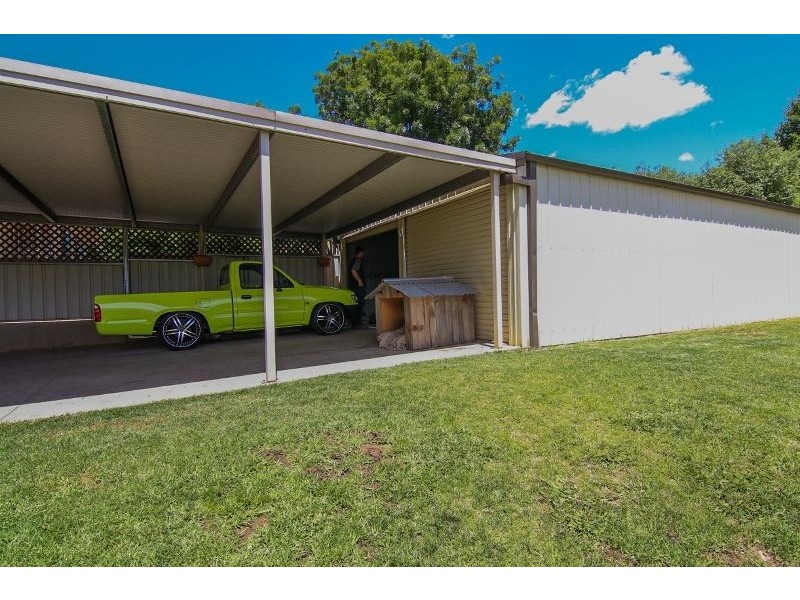 35 Tobruk Crescent, Orange NSW 2800