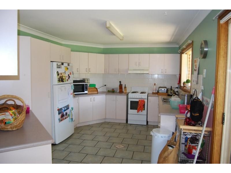 118 Clergate Road, Orange NSW 2800