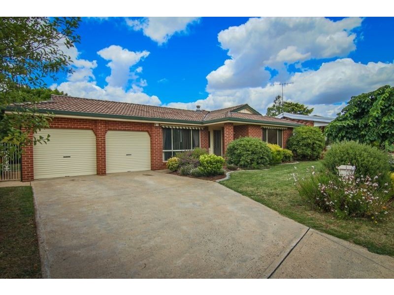 7 Namatjira Crescent, Orange NSW 2800