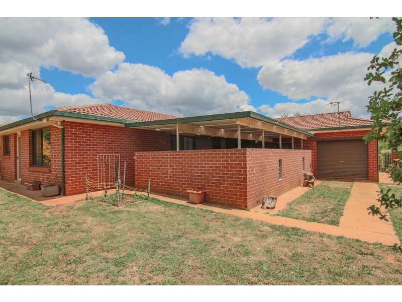 7 Namatjira Crescent, Orange NSW 2800