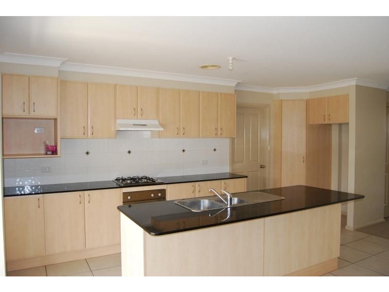 47 Fahy Crescent, Orange NSW 2800