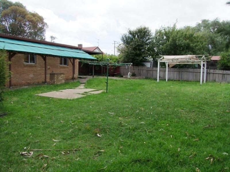 61 Landseer Street, Bathurst NSW 2795