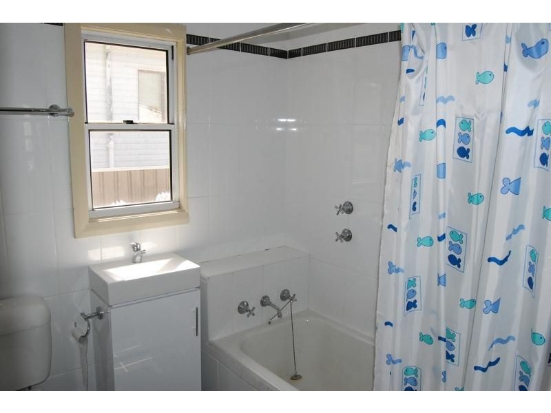 4 Tobruk Crescent, Orange NSW 2800