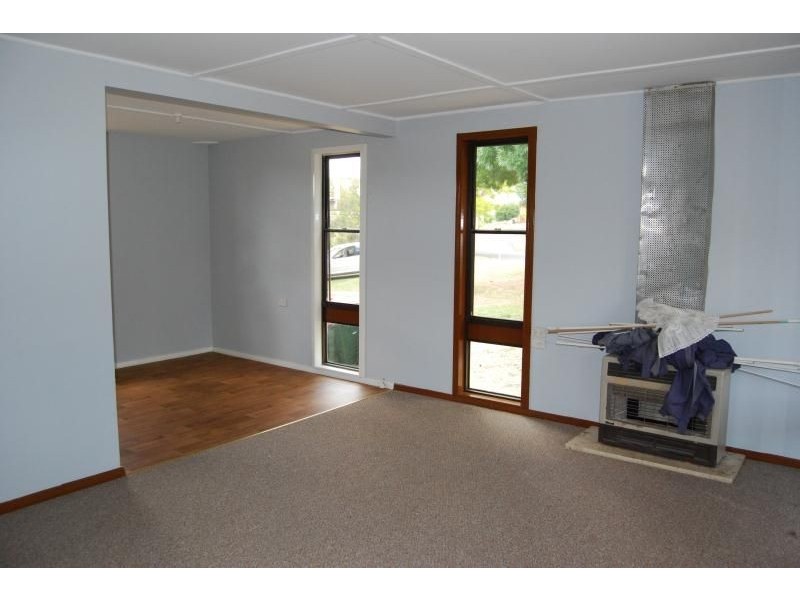 41 Amaroo Crescent, Orange NSW 2800